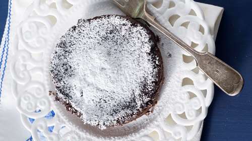 Σοκολατένιο Υγρό Κέικ με Κεράσια