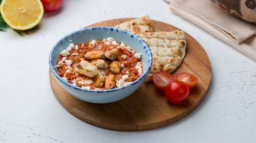 Μύδια Σαγανάκι με Φέτα