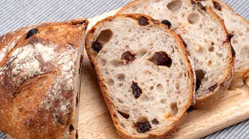 Γρήγορο Σταφιδόψωμο