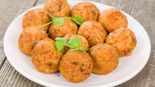 Ρεβιθοκεφτέδες Σαµιώτικοι