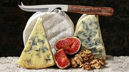 Τα μοναδικά μπλε τυριά της Ευρώπης