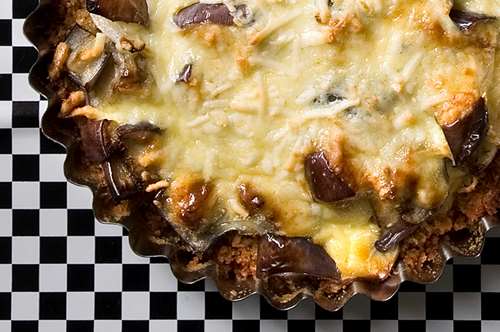 Τάρτα Μελιτζάνα με Καπνιστό Τυρί