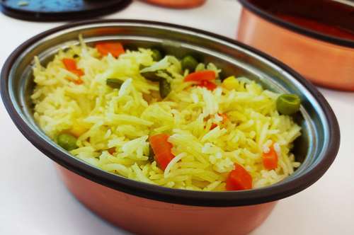 Ρύζι με Ντομάτα και Πιπεριές