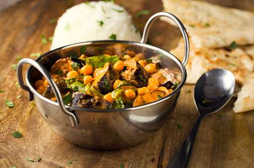 Ρεβίθια Φούρνου με Ρύζι και Σπανάκι