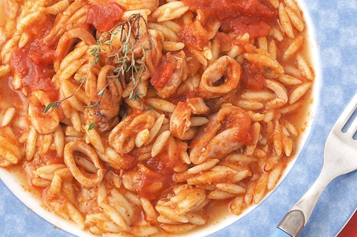 Γιουβέτσι με Καλαμαράκια