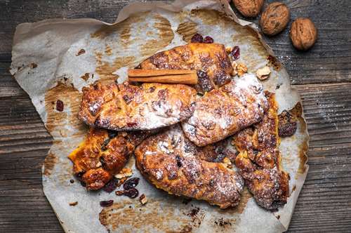 Σταφιδόπιτα