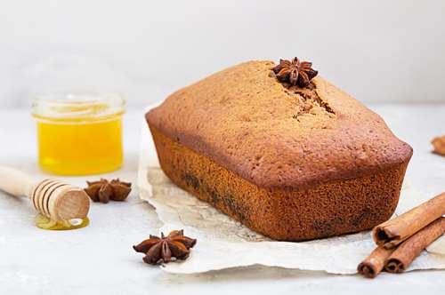 Κέικ της Πρωτοχρονιάς με Μέλι