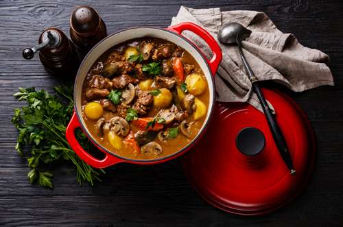 Κρασάτο Μοσχαράκι με Μανιτάρια