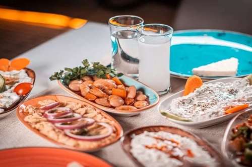 Καθαρή Δευτέρα με Ούζο ΣΑΜΑΡΑ παρέα