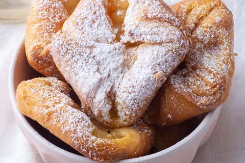 Σιροπιαστά Μηλοπιτάκια