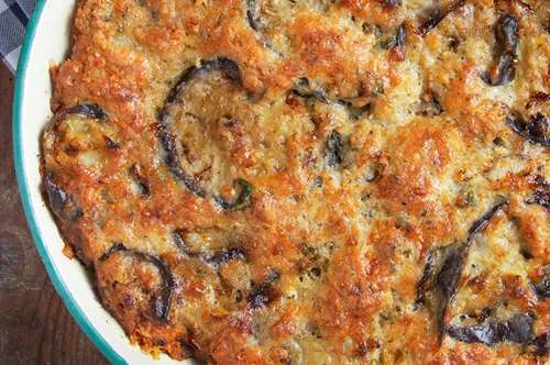 Μελιτζάνες Γκρατέν με Ανθότυρο