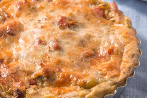 Τάρτα με Σπιτική Ζύμη, Κολοκύθα και Λουκάνικο