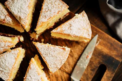 Νηστίσιμο Κέικ Γεμιστό