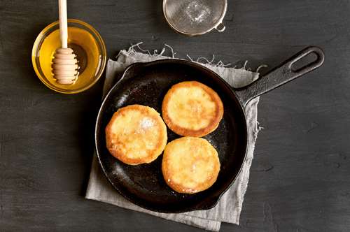 Τηγανίτες με Μέλι και Καρύδια