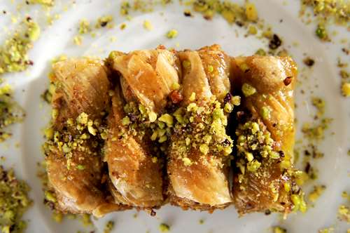 Σαραγλί με Σουσάμι