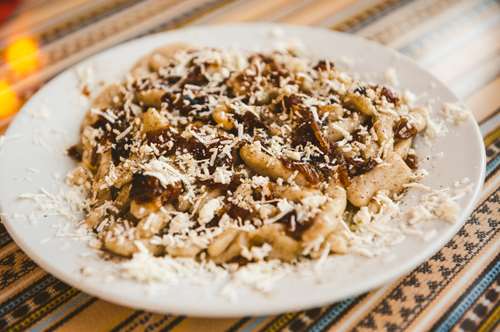 Στριφτάρια µε Τραχανά