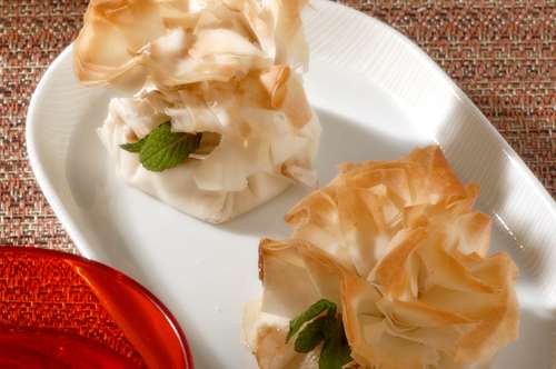 Τραγανά Κιμαδοπουγκάκια με Πράσο