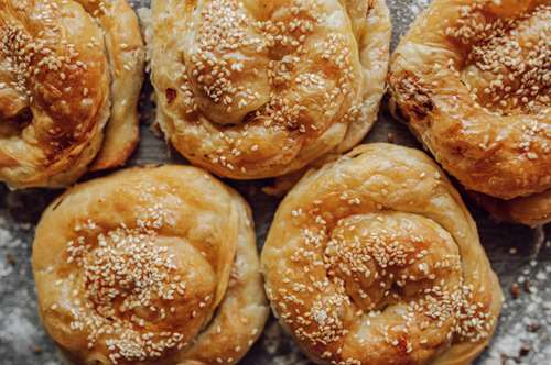 Η Πανεύκολη Κουρού