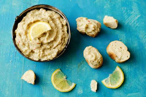 Μελιτζανοσαλάτα με Tαχίνι