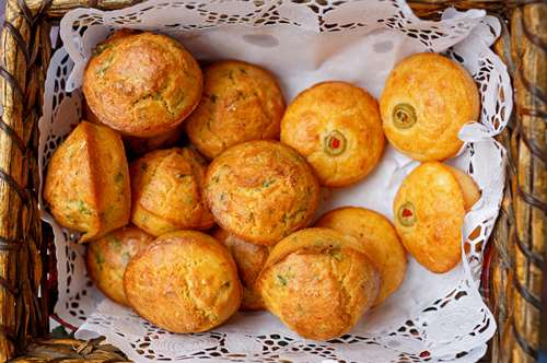 Κεκάκια με Ελιές