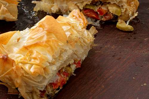 Πολύχρωμη Πιπερόπιτα