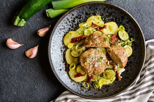 Πράσα με Μετσοβίτικους Κεφτέδες