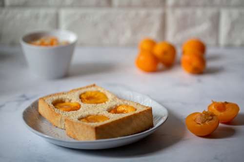 Γλυκό Ψωμάκι με Βερίκοκα