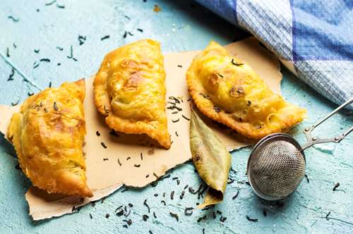 Ταχινοπιτάκια