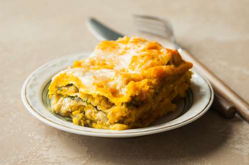 Λαζάνια με Πράσα και Λουκάνικο