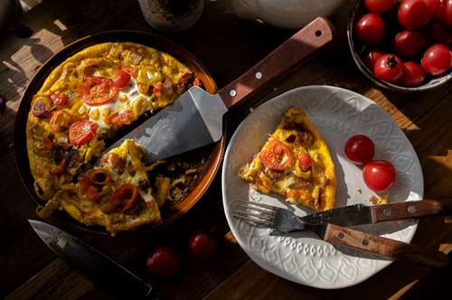 Ομελέτα στο Φούρνο με Ντοματίνια