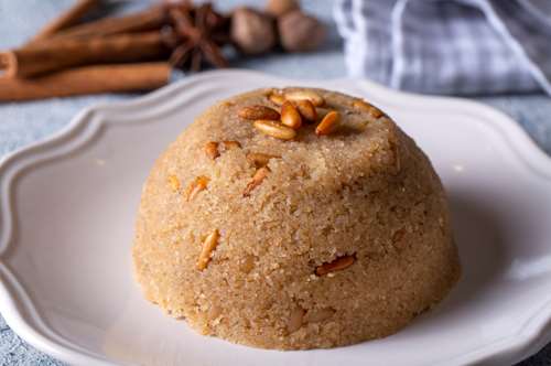 Σιμιγδαλένιος Χαλβάς