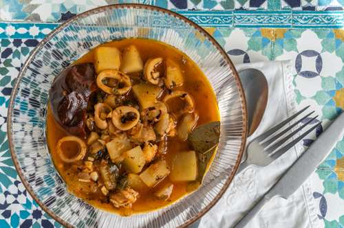 Σουπιές με Κριθαράκι