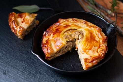 Κρεατόπιτα με Γιαούρτι