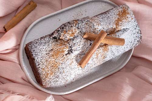 Κέικ με Μήλα και Κακάο