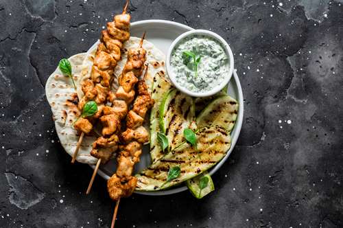 Σουβλάκια Χοιρινά με Φασκόμηλο