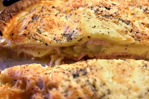 Ζαμπονοπατατόπιτα