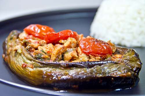 Μελιτζάνες με Χοιρινό