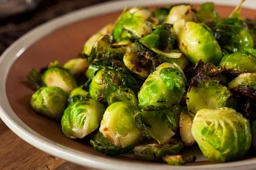 Λάχανα και χάχανα στην κατσαρόλα