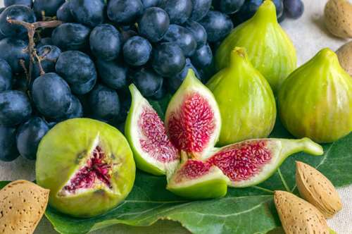 22 συνταγές με σύκα και σταφύλια!