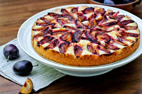  Κέικ με δαμάσκηνα αναποδογυρισμένο 