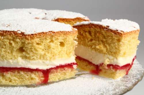 Εντυπωσιακά χειμωνιάτικα κέικ