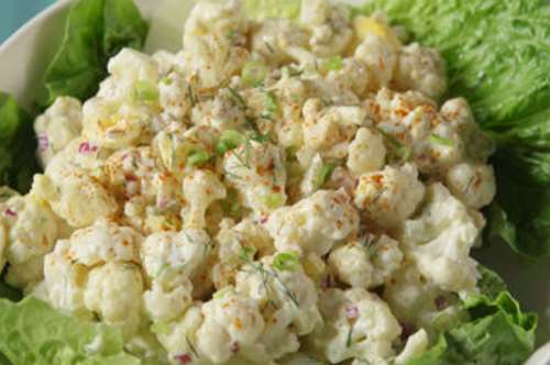 Σαλάτα με κουνουπίδι, σάλτσα γιαουρτιού με κύμινο και μπρικ