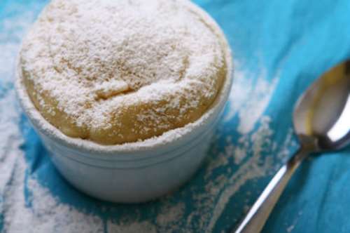 Ατομικά σουφλέ για επιδόρπιο