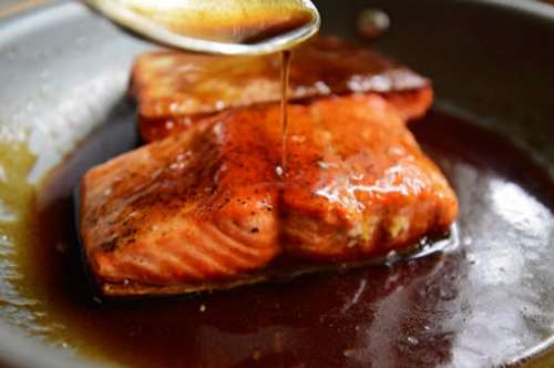 Mέλι στο φαγητό