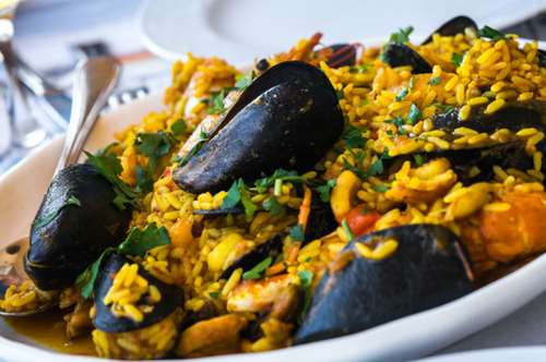 Τα υπέροχα μύδια, από τη θάλασσα στο πιάτο