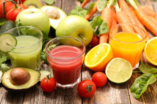 9 κοκτέιλ φρούτων και λαχανικών… στην υγειά μας!