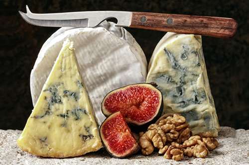 Τα μοναδικά μπλε τυριά της Ευρώπης 