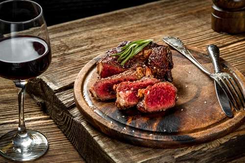 Κρασί και BBQ: συνδυασμός φωτιά