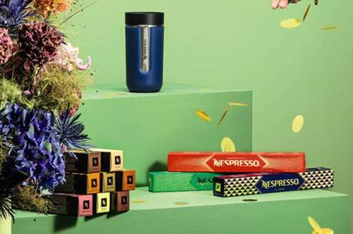 Οι festive καφέδες Nespresso συνοδεύονται από signé αξεσουάρ