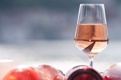 Domaine OTT: Το ροζέ κρασί του κόκκινου χαλιού